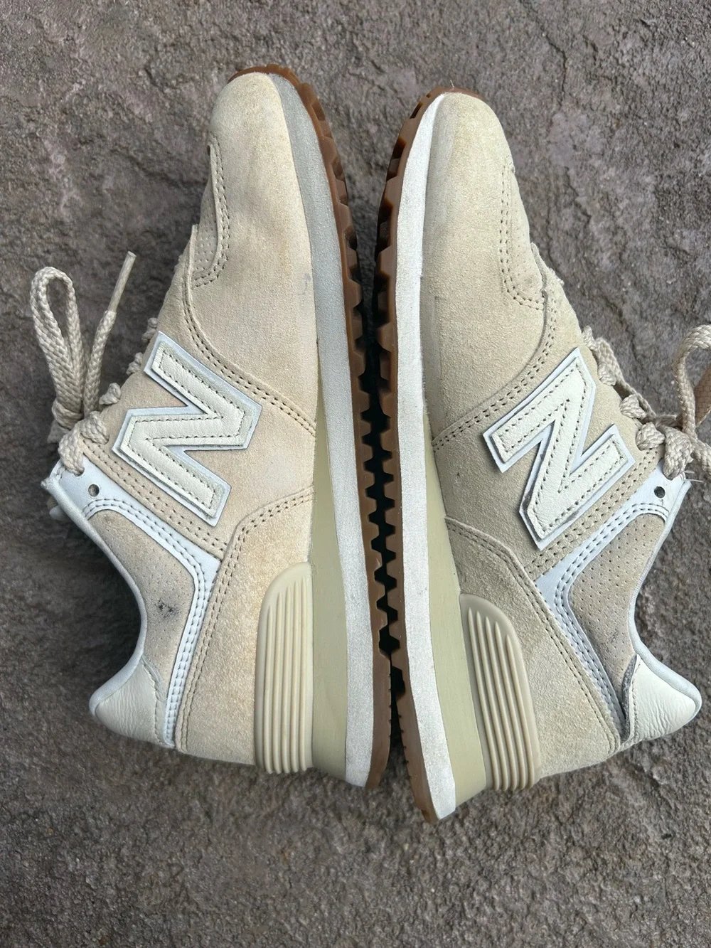 New Balance 574 Sneaker Beige & White ‎  Womens 6.5 / Mens 5